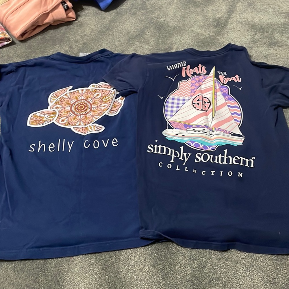 Shelly cove and simply souther t shirt